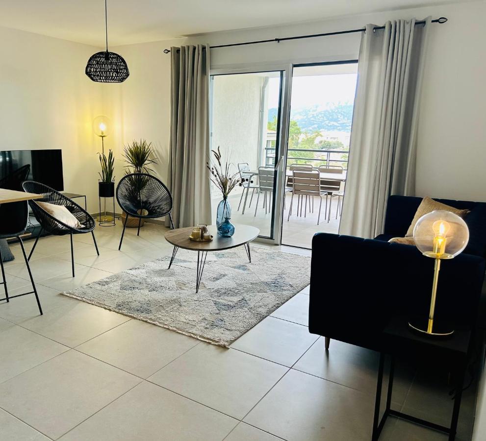Sognu di Serena - Superbe appartement avec parking gratuit sur place Porto-Vecchio  Extérieur photo